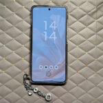 Edge 70 vorne (Sperrbildschirm)