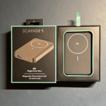 Scarpade Qi 2 Powerbank (Verpackung).
