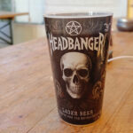 Testbild Moto G87_ Bierbecher