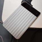 Plaud Diktiergerät im Test: Laden am Mac